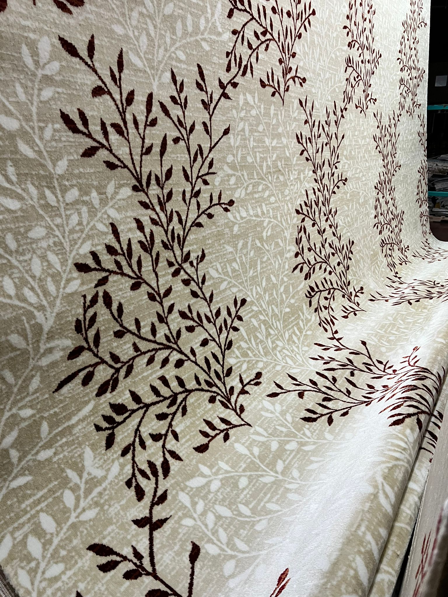 سجاد فاخر من شركة الديوان